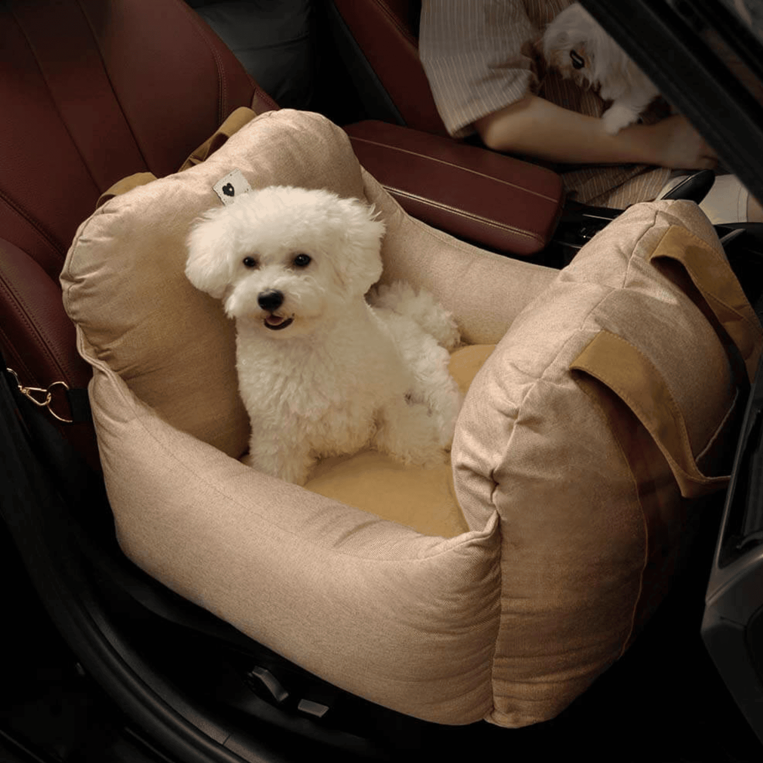 Luxe hondenbed voor meer comfort & veiligheid in de auto